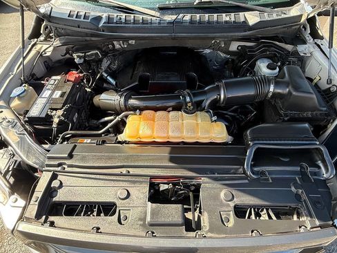 Used 2017 Ford F150 Lariat w/ Equipment Group 502A Luxury image 32