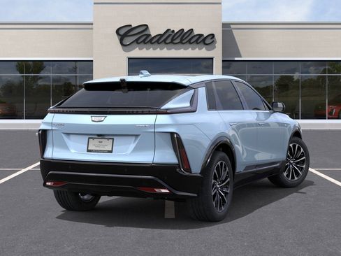 New 2026 Cadillac Lyriq Sport w/ LPO, Floor Liner Package AWD/4WD image 4