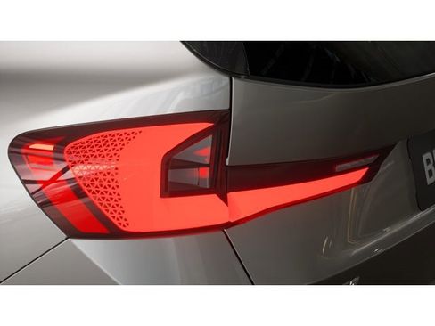 New 2026 BMW X1 xDrive28i w/ Technology Package image 8