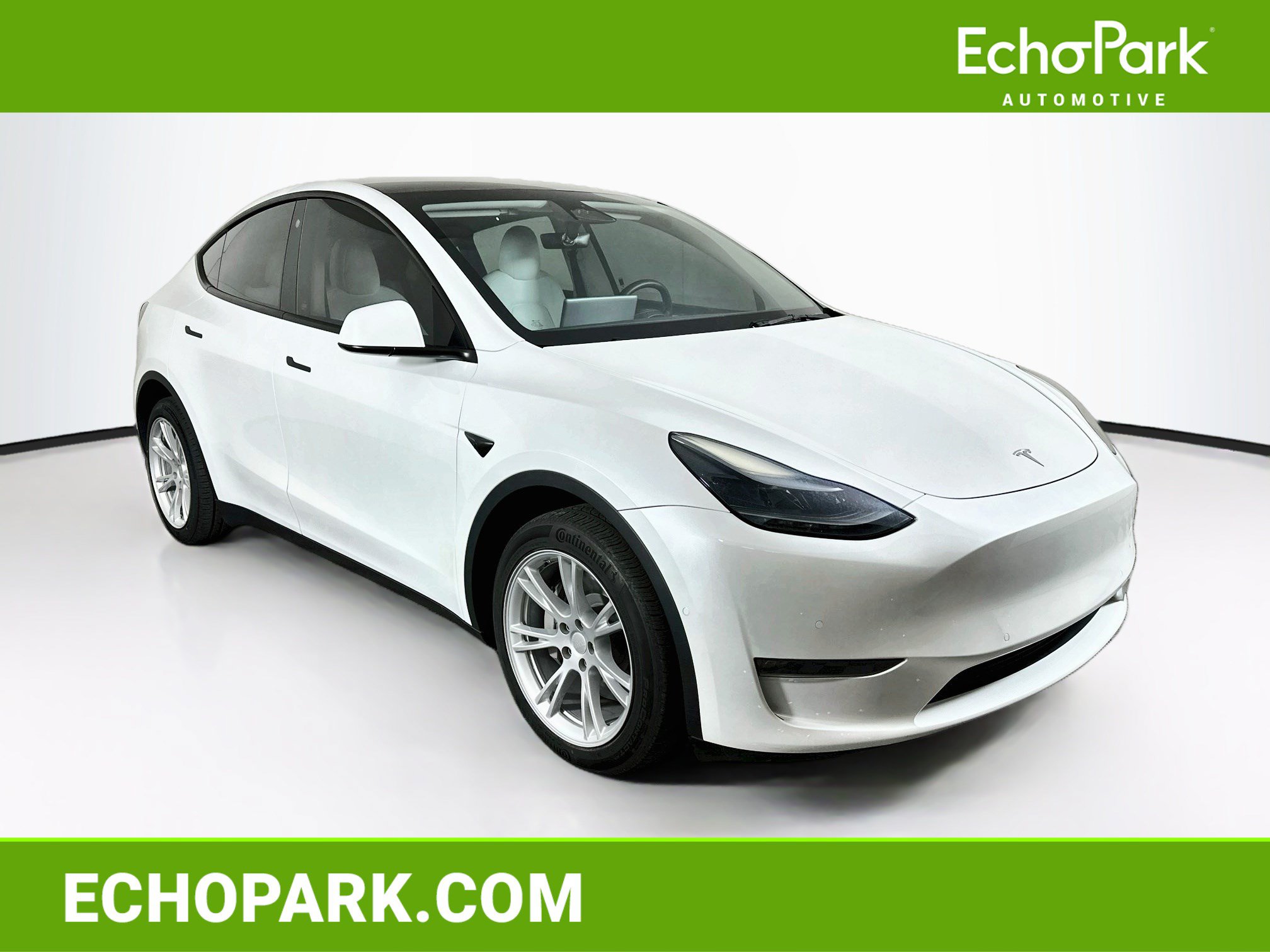Used 2022 Tesla Model Y Long Range AWD/4WD image 1