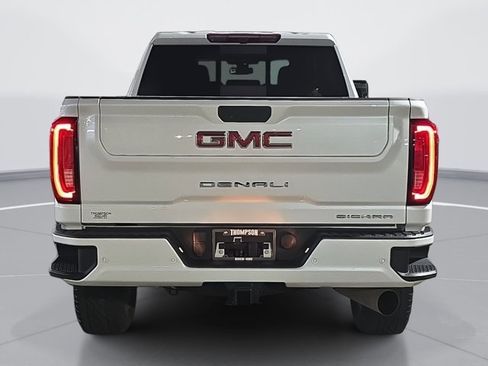 Used 2023 GMC Sierra 2500 Denali image 4