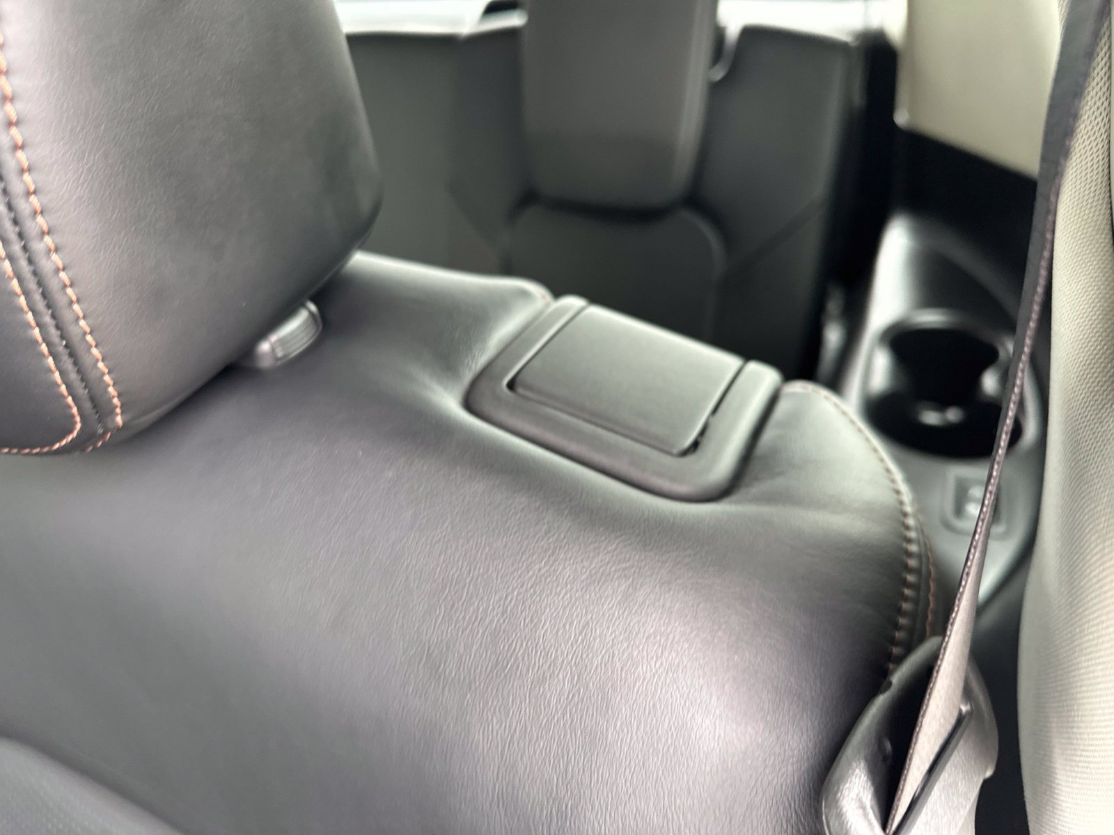 Used 2020 Nissan Armada Platinum w/ Captain's Chairs Package AWD/4WD image 27