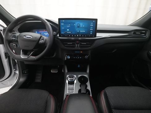 Used 2023 Ford Escape ST-Line w/ Tech Pack #1 FWD image 5
