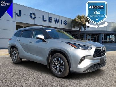 Used 2023 Toyota Highlander XLE