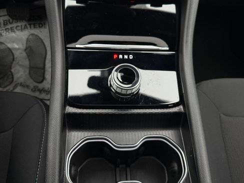 Used 2024 Jeep Grand Cherokee Laredo X image 24