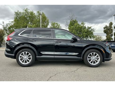 Used 2025 Honda CR-V EX image 7