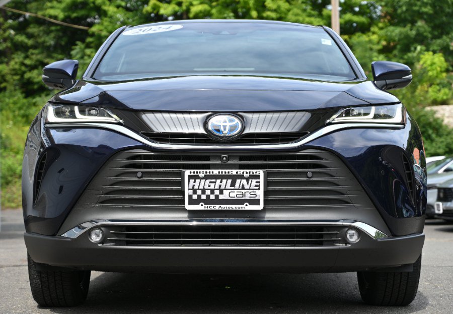Used 2024 Toyota Venza Limited AWD/4WD image 10