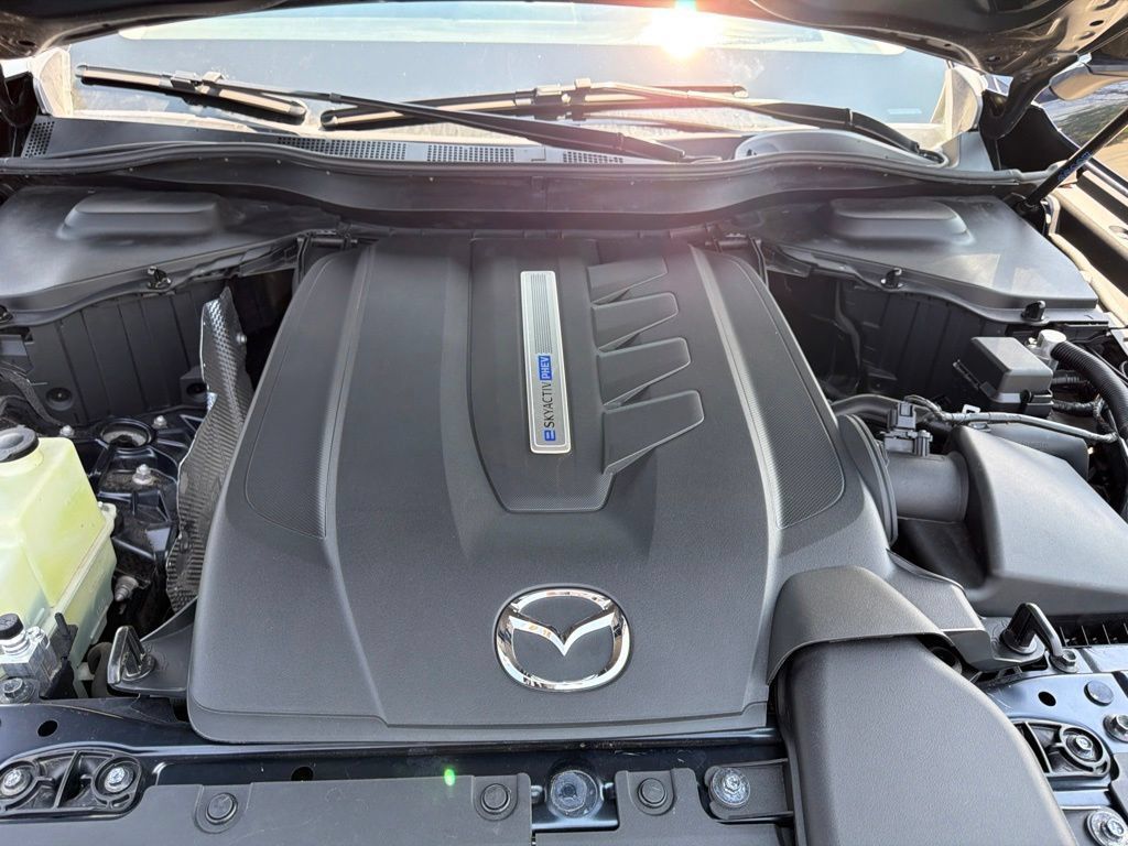 Used 2025 MAZDA CX-90 Plug-In Hybrid w/Premium Sport AWD/4WD image 35
