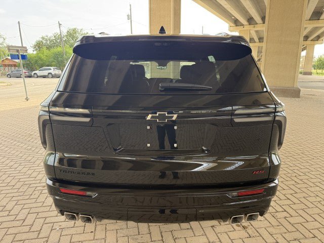 New 2026 Chevrolet Traverse RS FWD image 8