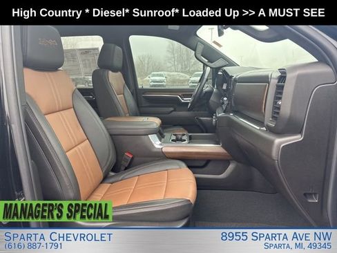 Used 2024 Chevrolet Silverado 2500 High Country AWD/4WD image 25