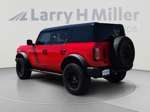 Used 2024 Ford Bronco Wildtrak AWD/4WD image 3