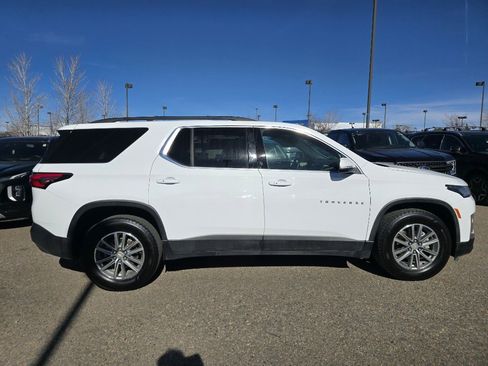 Used 2023 Chevrolet Traverse LT w/ LPO, Floor Liner Package image 6