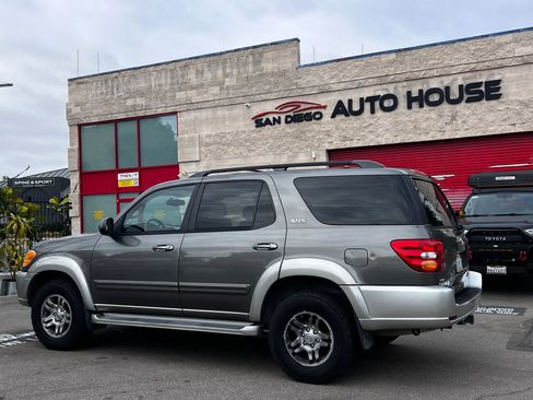 Used 2003 Toyota Sequoia SR5 AWD/4WD image 3
