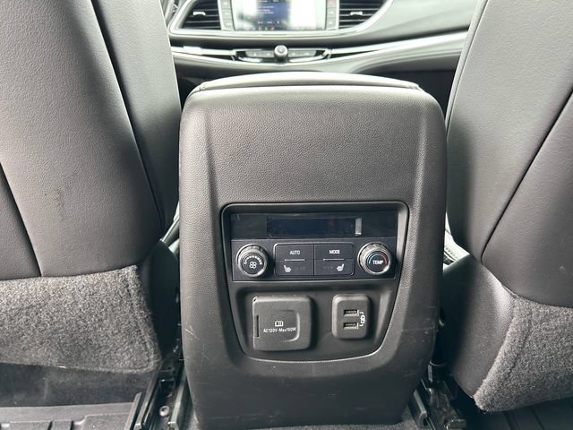 Used 2022 Buick Enclave Avenir w/ Avenir Technology Package AWD/4WD image 51