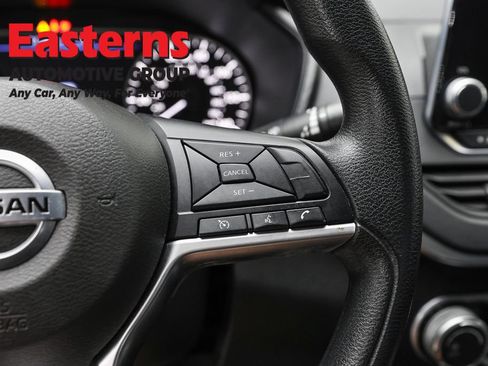 Used 2020 Nissan Altima 2.5 S AWD/4WD image 15