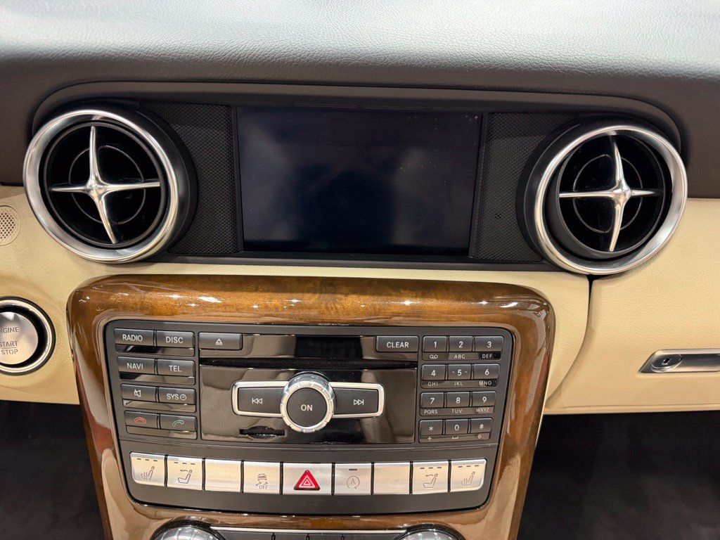 Used 2016 Mercedes-Benz SLK 350 image 33