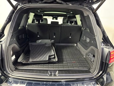 Certified 2024 Mercedes-Benz GLB 250 4MATIC image 19