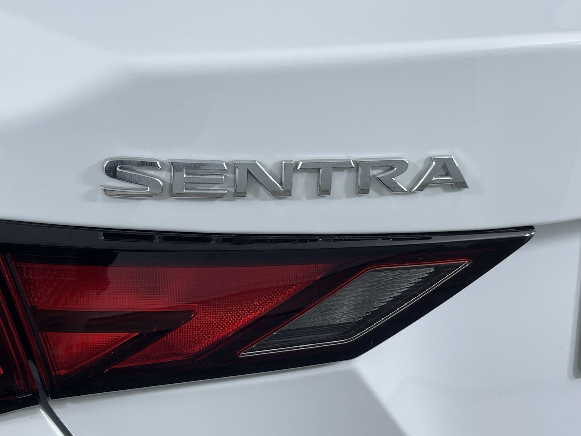 Certified 2025 Nissan Sentra S FWD image 22