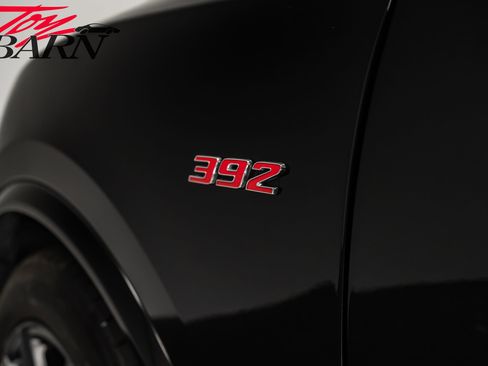 Used 2018 Dodge Durango SRT w/ SRT Interior Appearance Group image 15