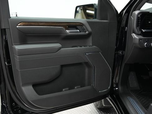 New 2026 GMC Sierra 1500 Elevation image 22