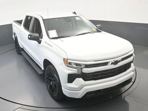 Used 2024 Chevrolet Silverado 1500 RST image 46