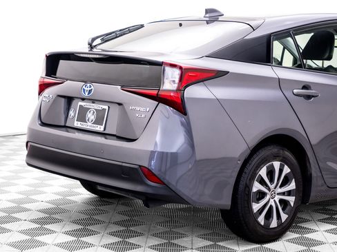 Used 2022 Toyota Prius XLE w/ Advanced Technology Package AWD/4WD image 31