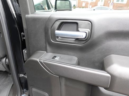 Used 2024 GMC Sierra 1500 Pro w/ Graphite Edition image 27