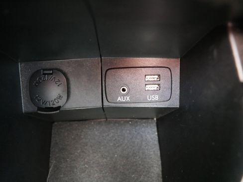 Used 2018 Subaru Forester 2.5i Premium AWD/4WD image 32