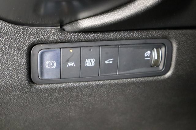 Used 2024 Chevrolet Equinox EV RS FWD image 22