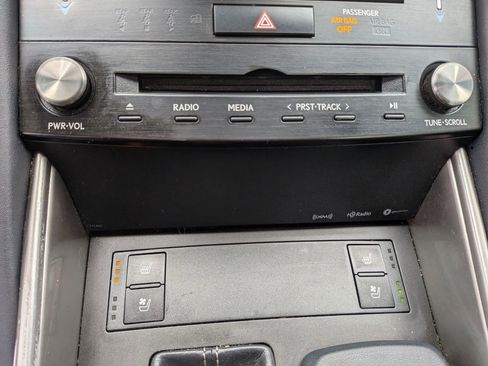 Used 2017 Lexus IS 300 AWD w/ Premium Package image 42