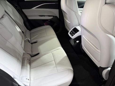 New 2026 Cadillac Lyriq Sport AWD/4WD image 44