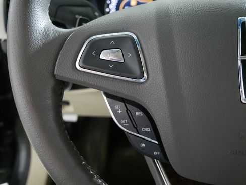 Used 2014 Lincoln MKZ AWD w/ Equipment Group 102A Reserve image 27