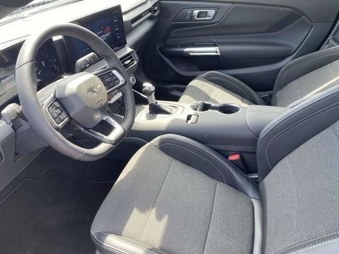 New 2025 Ford Mustang EcoBoost image 5