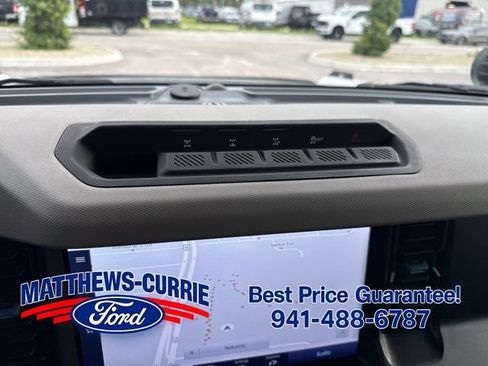 Used 2022 Ford Bronco Wildtrak AWD/4WD image 18