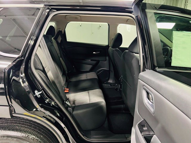 New 2026 Nissan Rogue SV FWD image 27