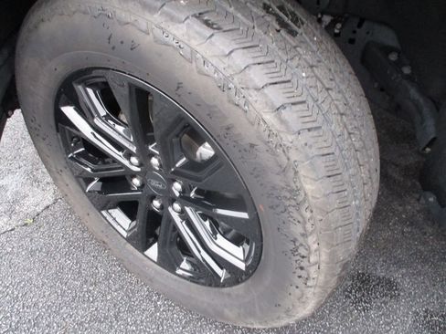 Used 2024 Ford F150 Lariat w/ Bed Utility Package image 20