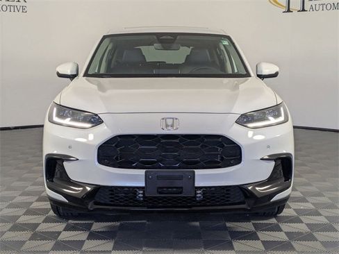 Used 2023 Honda HR-V EX-L image 3