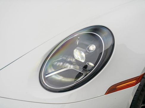 Certified 2023 Porsche 911 Carrera image 27