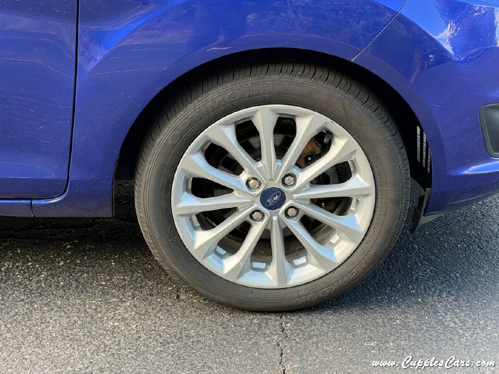 Used 2014 Ford Fiesta SE w/ Equipment Group 201A FWD image 33