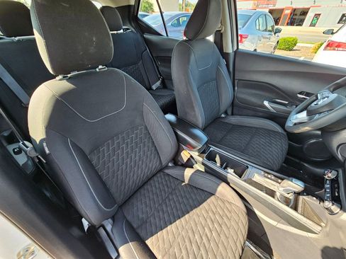 Used 2021 Nissan Kicks SV image 19