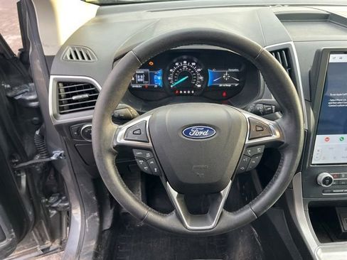 Used 2022 Ford Edge SEL w/ Convenience Package AWD/4WD image 16