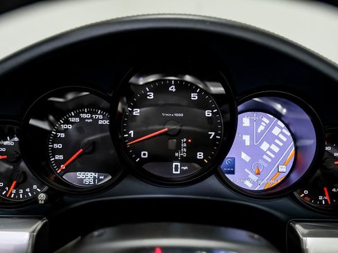 Used 2017 Porsche 911 Carrera image 18