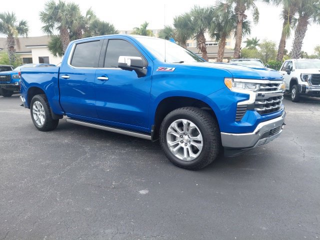 Used 2022 Chevrolet Silverado 1500 LTZ w/ LTZ Convenience Package II AWD/4WD image 2