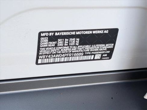 Used 2023 BMW i4 eDrive35 w/ Premium Package RWD image 26