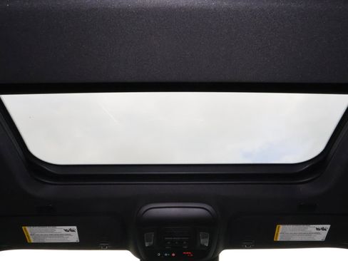 Used 2025 Cadillac CT5 Sport image 12