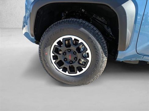 New 2026 Toyota Tacoma TRD Off-Road image 9