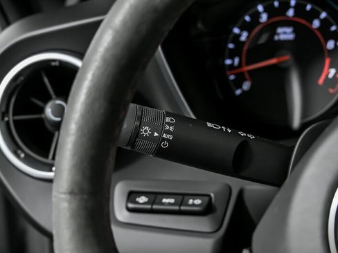 Used 2018 Chevrolet Camaro ZL1 image 27