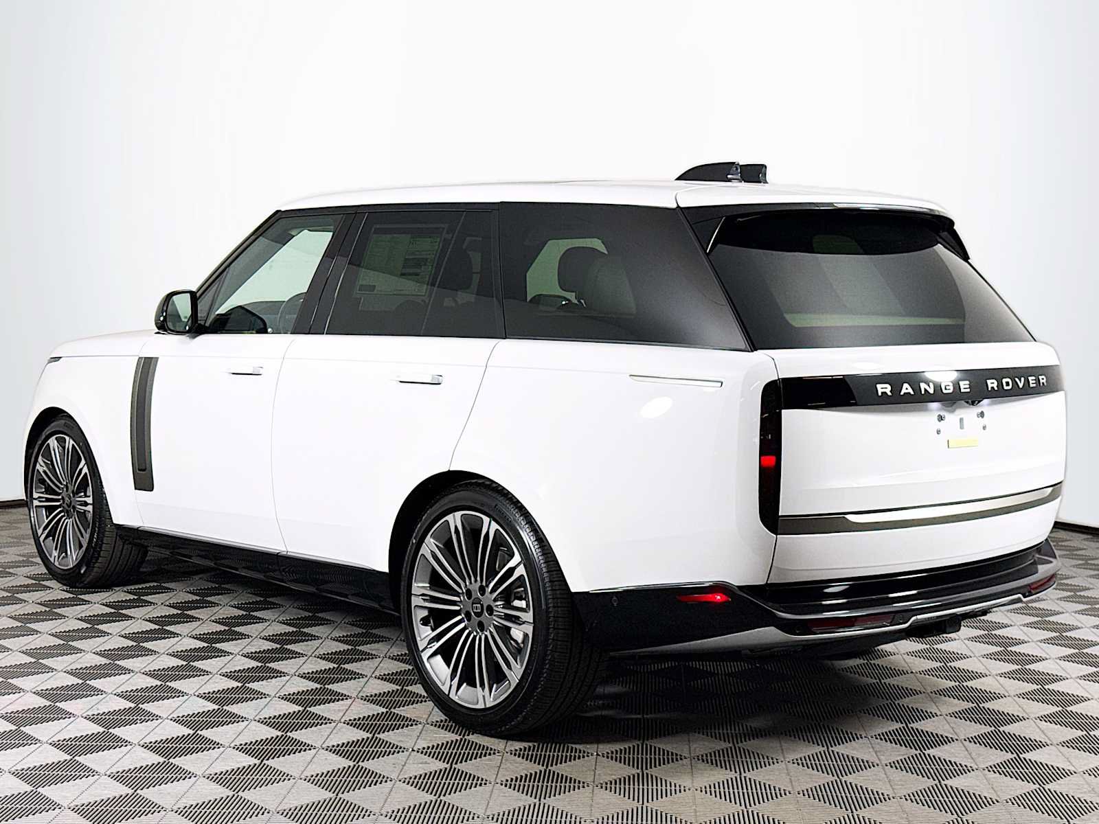 New 2027 Land Rover Range Rover SE AWD/4WD image 7