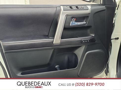 Used 2018 Toyota 4Runner Limited AWD/4WD image 9