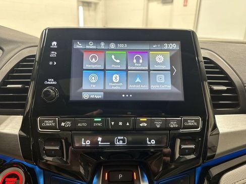 Used 2023 Honda Odyssey Touring image 26